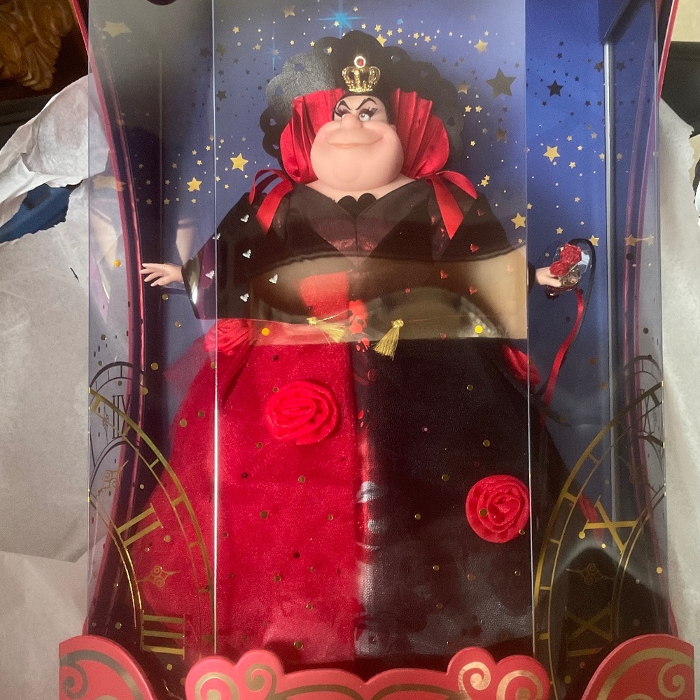 Disney  midnight MASQUARADE series  12 in Ltd RED QUEEN DOLL RETIRED  RARE